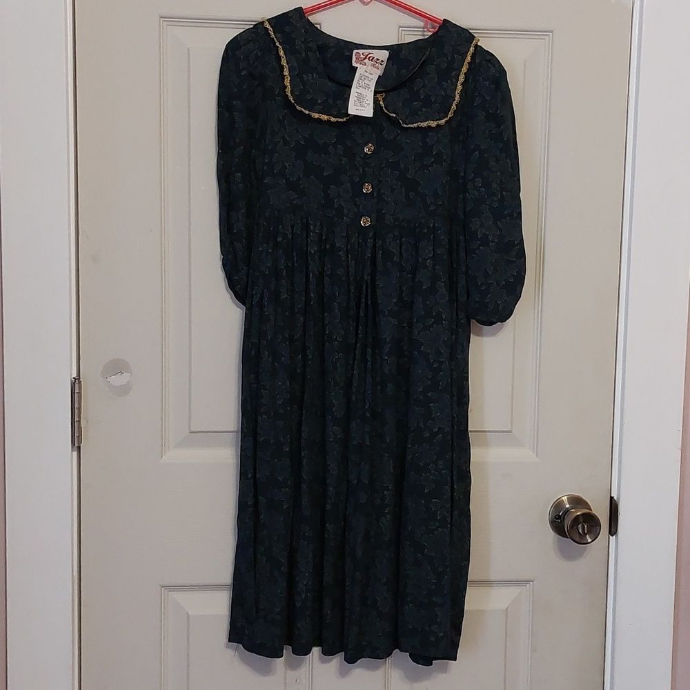 Vintage Jazz Kids Green on Green Floral Print Dress Size 12